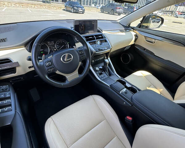Коричневий Лексус НХ, об'ємом двигуна 2.49 л та пробігом 41 тис. км за 43000 $, фото 12 на Automoto.ua