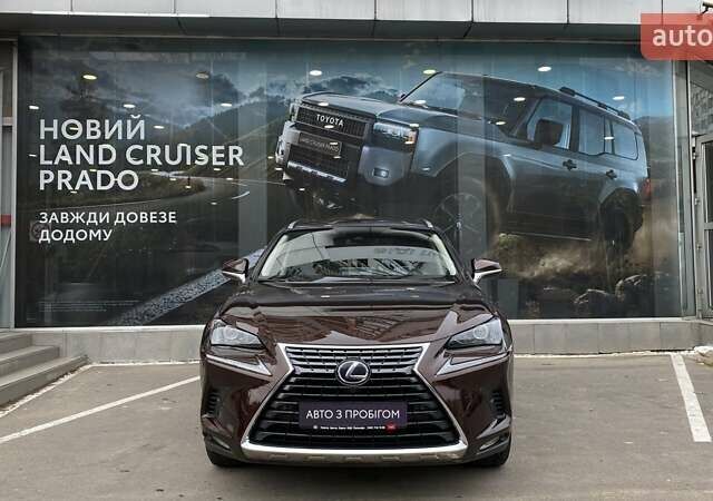 Коричневий Лексус НХ, об'ємом двигуна 2.49 л та пробігом 77 тис. км за 38534 $, фото 4 на Automoto.ua