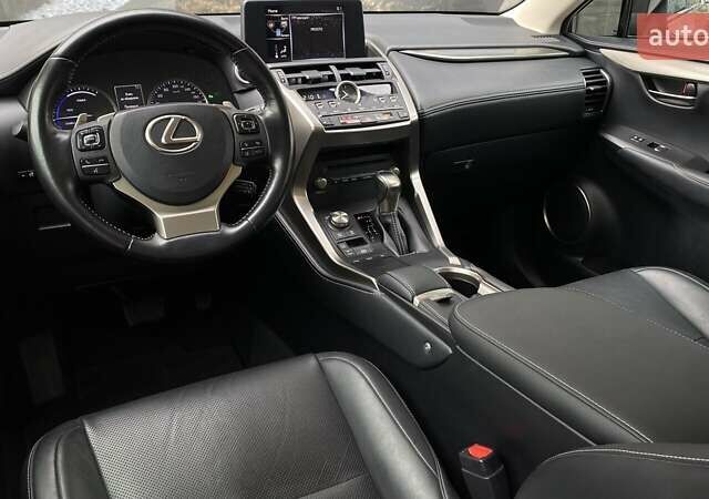 Коричневий Лексус НХ, об'ємом двигуна 2.49 л та пробігом 77 тис. км за 38534 $, фото 9 на Automoto.ua