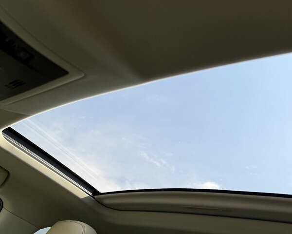 Лексус НХ 2014 в Львове на Automoto.ua Красный Лексус НХ, объемом двигателя 2 л и пробегом 195 тыс. км за 22200 $, фото 30 на Automoto.ua