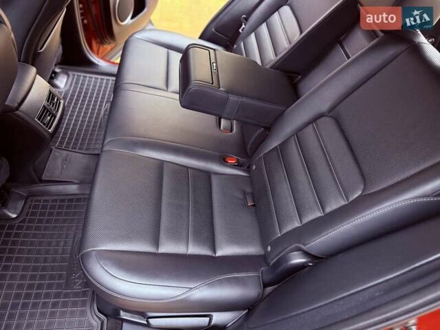 Красный Лексус НХ, объемом двигателя 2 л и пробегом 125 тыс. км за 24800 $, фото 48 на Automoto.ua