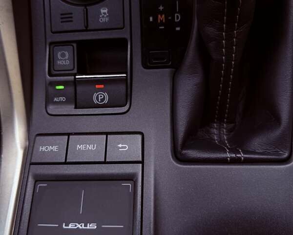 Червоний Лексус НХ, об'ємом двигуна 2 л та пробігом 125 тис. км за 22900 $, фото 63 на Automoto.ua