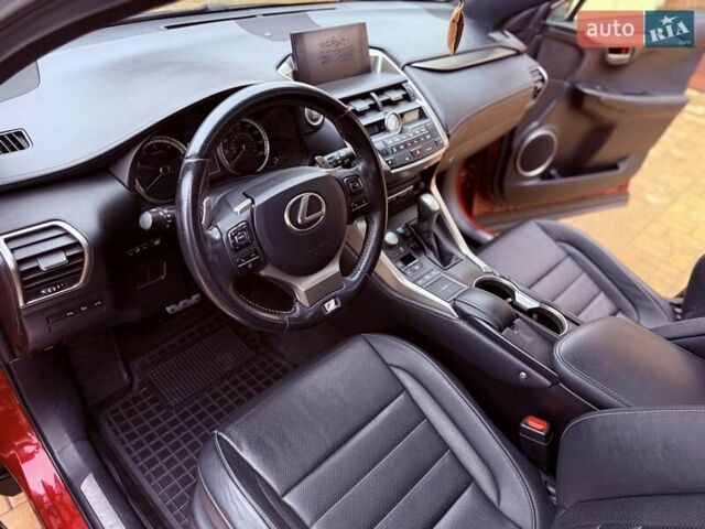 Красный Лексус НХ, объемом двигателя 2 л и пробегом 125 тыс. км за 24800 $, фото 44 на Automoto.ua