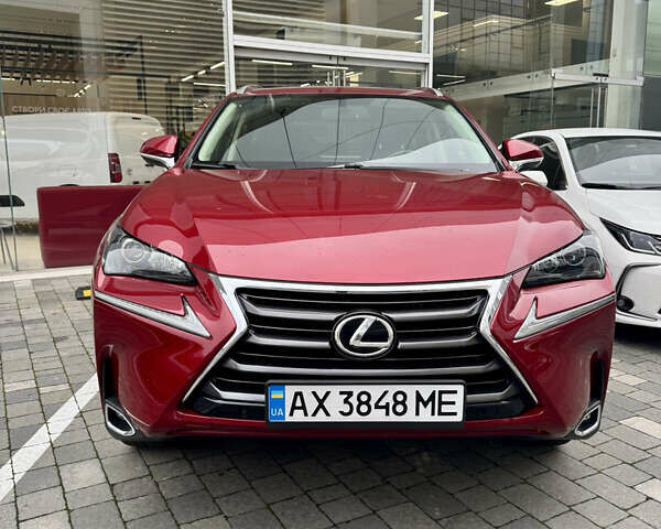 Червоний Лексус НХ, об'ємом двигуна 2 л та пробігом 158 тис. км за 25500 $, фото 5 на Automoto.ua