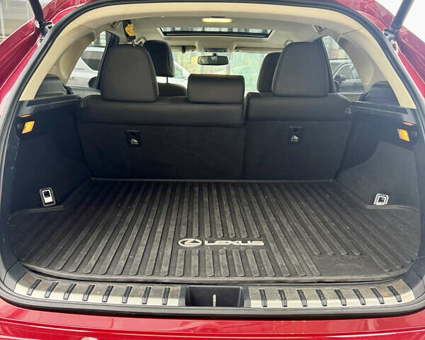 Червоний Лексус НХ, об'ємом двигуна 2 л та пробігом 158 тис. км за 25500 $, фото 19 на Automoto.ua