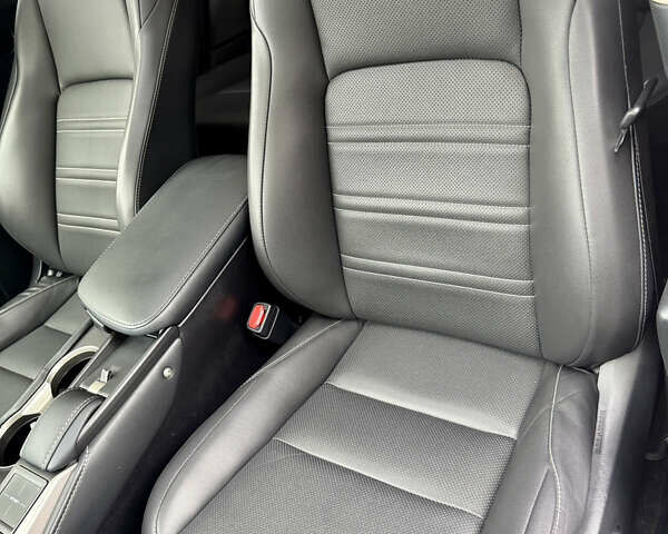 Червоний Лексус НХ, об'ємом двигуна 2 л та пробігом 158 тис. км за 25500 $, фото 11 на Automoto.ua