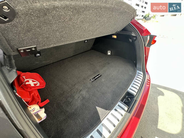 Червоний Лексус НХ, об'ємом двигуна 1.99 л та пробігом 70 тис. км за 22500 $, фото 27 на Automoto.ua