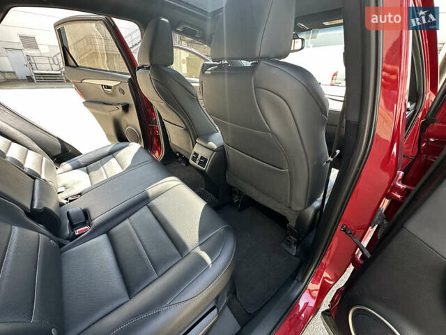 Червоний Лексус НХ, об'ємом двигуна 1.99 л та пробігом 70 тис. км за 22500 $, фото 22 на Automoto.ua