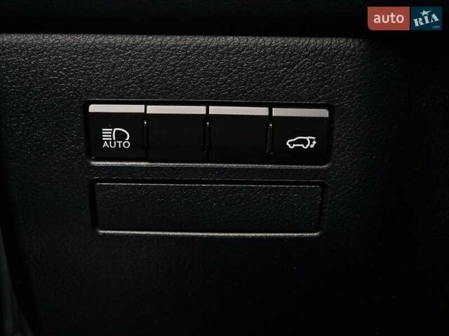 Червоний Лексус НХ, об'ємом двигуна 2 л та пробігом 61 тис. км за 26990 $, фото 61 на Automoto.ua