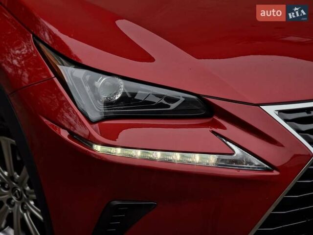Червоний Лексус НХ, об'ємом двигуна 2 л та пробігом 61 тис. км за 26990 $, фото 18 на Automoto.ua