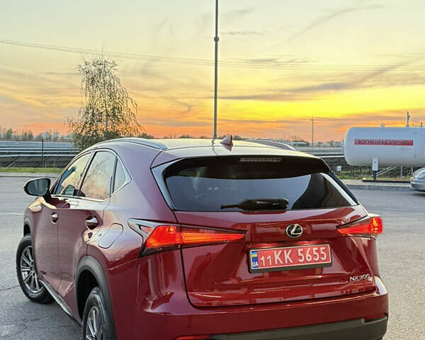 Лексус НХ 2018 в Днепре (Днепропетровске) на Automoto.ua Красный Лексус НХ, объемом двигателя 2 л и пробегом 156 тыс. км за 20999 $, фото 4 на Automoto.ua