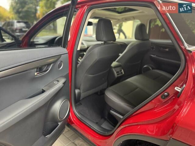 Червоний Лексус НХ, об'ємом двигуна 2 л та пробігом 94 тис. км за 22999 $, фото 27 на Automoto.ua