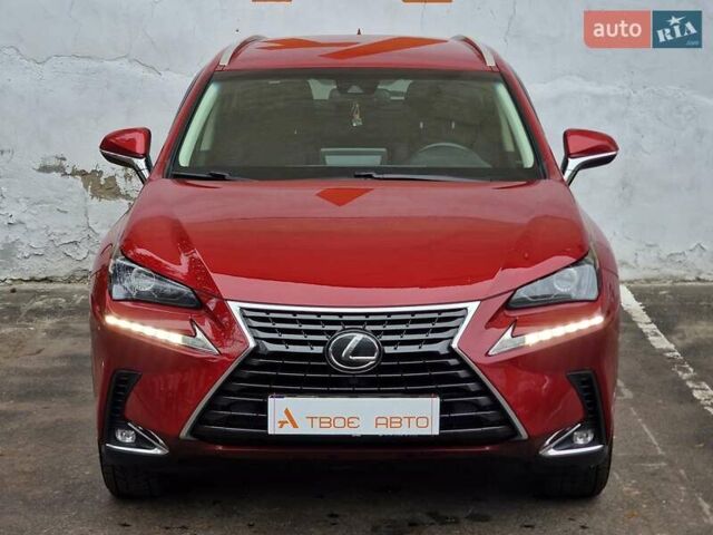 Червоний Лексус НХ, об'ємом двигуна 2 л та пробігом 61 тис. км за 26990 $, фото 3 на Automoto.ua