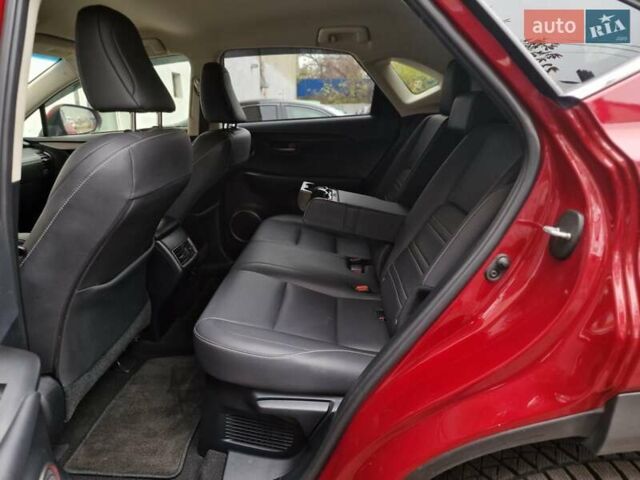 Червоний Лексус НХ, об'ємом двигуна 2 л та пробігом 61 тис. км за 26990 $, фото 58 на Automoto.ua