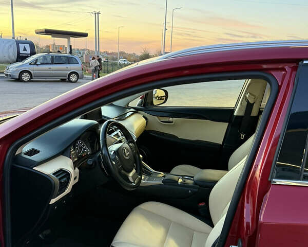 Лексус НХ 2018 в Днепре (Днепропетровске) на Automoto.ua Красный Лексус НХ, объемом двигателя 2 л и пробегом 156 тыс. км за 20999 $, фото 15 на Automoto.ua