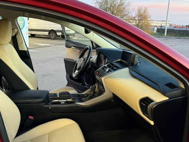 Лексус НХ 2018 в Днепре (Днепропетровске) на Automoto.ua Красный Лексус НХ, объемом двигателя 0 л и пробегом 156 тыс. км за 20999 $, фото 12 на Automoto.ua