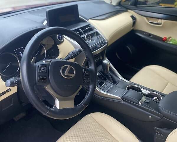 Красный Лексус НХ, объемом двигателя 2.49 л и пробегом 112 тыс. км за 28500 $, фото 20 на Automoto.ua