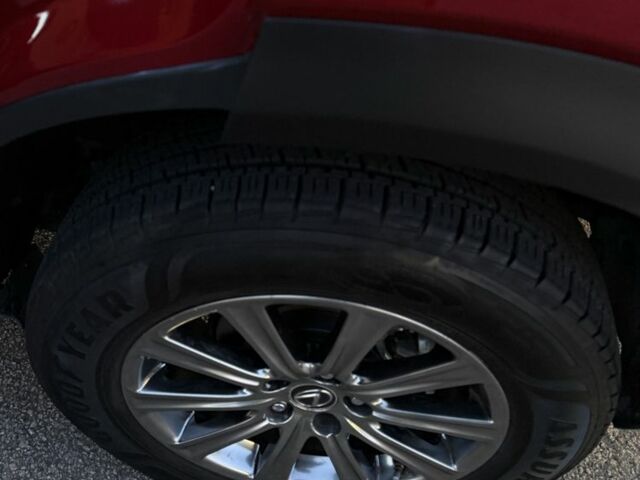 Лексус НХ 2018 в Днепре (Днепропетровске) на Automoto.ua Красный Лексус НХ, объемом двигателя 0 л и пробегом 156 тыс. км за 20999 $, фото 9 на Automoto.ua