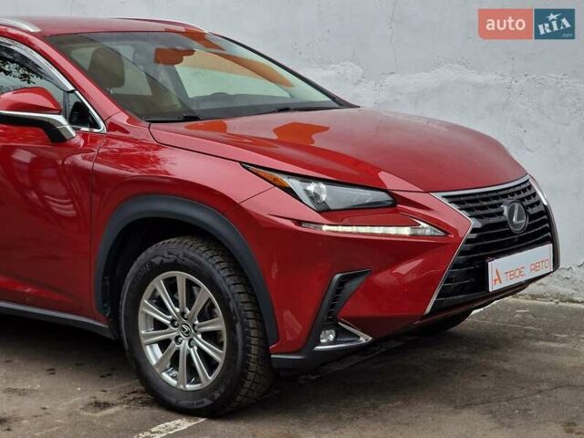 Червоний Лексус НХ, об'ємом двигуна 2 л та пробігом 61 тис. км за 26990 $, фото 21 на Automoto.ua