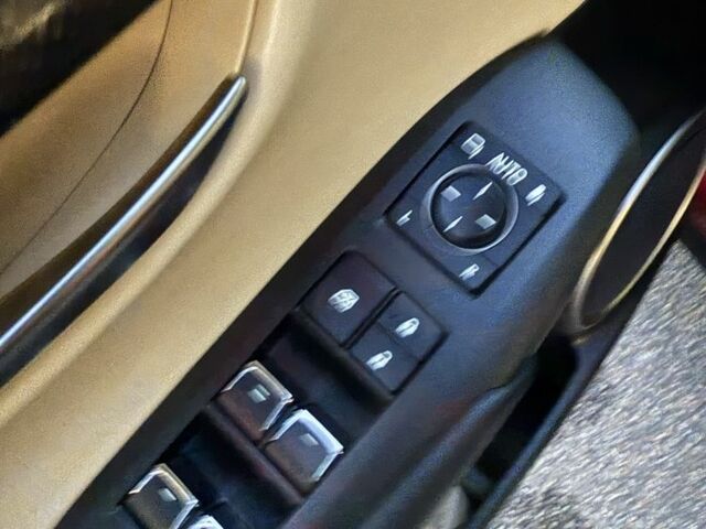 Лексус НХ 2018 в Днепре (Днепропетровске) на Automoto.ua Красный Лексус НХ, объемом двигателя 0 л и пробегом 156 тыс. км за 20999 $, фото 13 на Automoto.ua