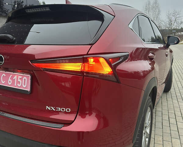 Червоний Лексус НХ, об'ємом двигуна 2 л та пробігом 39 тис. км за 25500 $, фото 9 на Automoto.ua