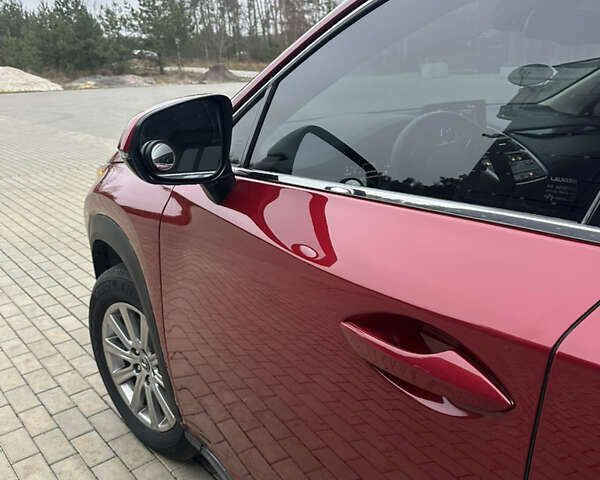 Червоний Лексус НХ, об'ємом двигуна 2 л та пробігом 39 тис. км за 25500 $, фото 11 на Automoto.ua