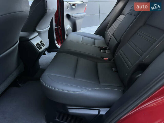 Красный Лексус НХ, объемом двигателя 2 л и пробегом 74 тыс. км за 25500 $, фото 25 на Automoto.ua