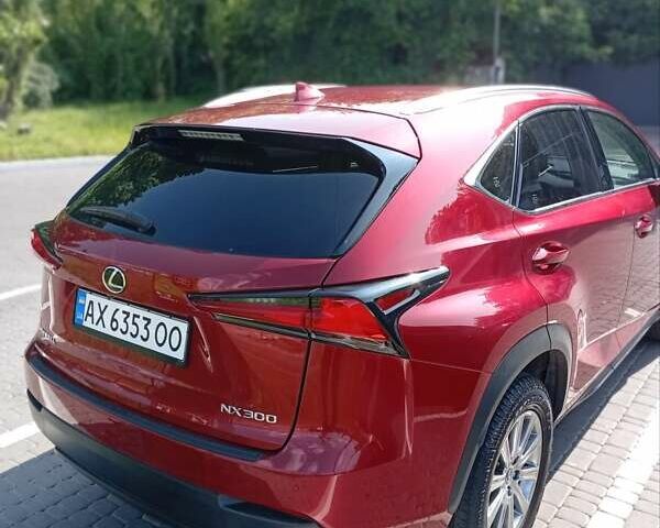 Красный Лексус НХ, объемом двигателя 2 л и пробегом 25 тыс. км за 28000 $, фото 16 на Automoto.ua