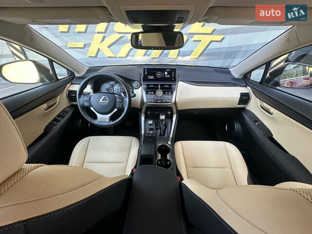 Красный Лексус НХ, объемом двигателя 2 л и пробегом 58 тыс. км за 29999 $, фото 39 на Automoto.ua