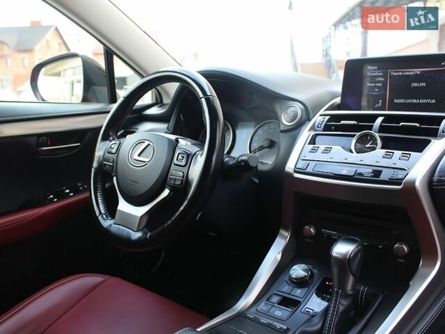 Красный Лексус НХ, объемом двигателя 1.99 л и пробегом 78 тыс. км за 31890 $, фото 139 на Automoto.ua