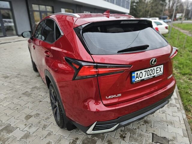 Червоний Лексус НХ, об'ємом двигуна 0 л та пробігом 22 тис. км за 35200 $, фото 7 на Automoto.ua