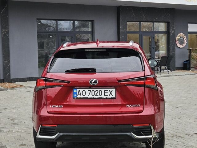 Червоний Лексус НХ, об'ємом двигуна 0 л та пробігом 22 тис. км за 35200 $, фото 4 на Automoto.ua