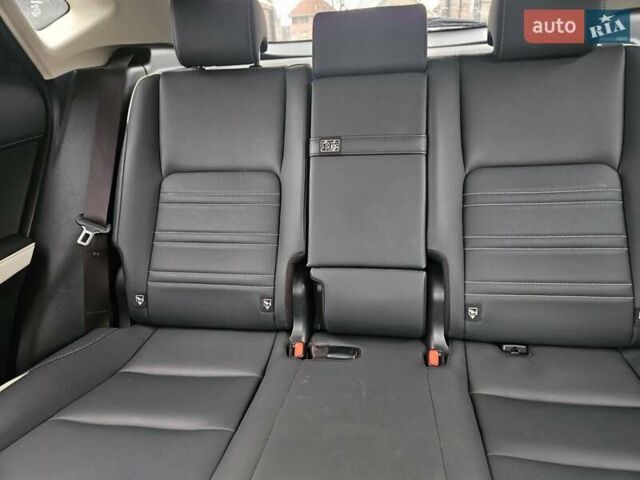 Червоний Лексус НХ, об'ємом двигуна 2 л та пробігом 22 тис. км за 35200 $, фото 10 на Automoto.ua