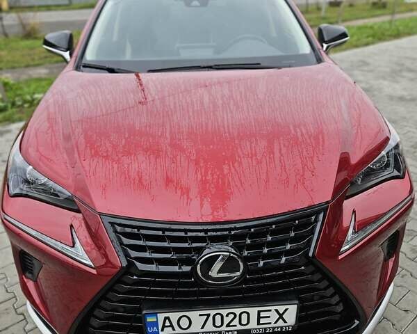 Червоний Лексус НХ, об'ємом двигуна 2 л та пробігом 22 тис. км за 35200 $, фото 2 на Automoto.ua