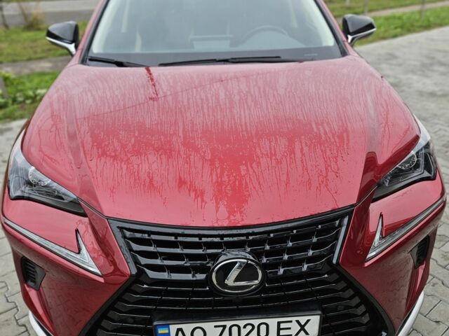 Червоний Лексус НХ, об'ємом двигуна 0 л та пробігом 22 тис. км за 35200 $, фото 1 на Automoto.ua
