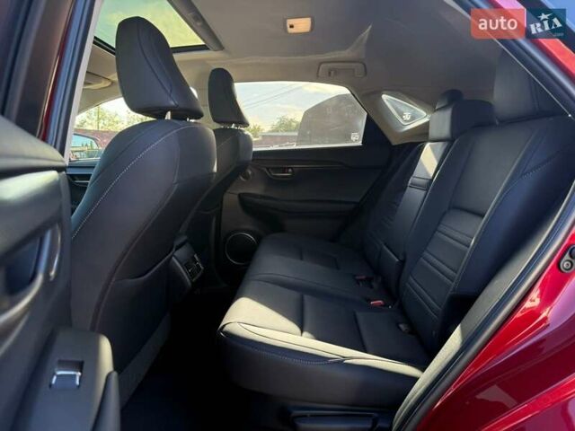 Красный Лексус НХ, объемом двигателя 2 л и пробегом 7 тыс. км за 35000 $, фото 29 на Automoto.ua