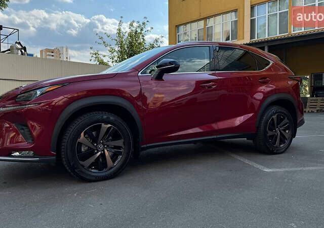 Лексус НХ 2021 в Киеве на Automoto.ua Красный Лексус НХ, объемом двигателя 1.99 л и пробегом 7 тыс. км за 38500 $, фото 6 на Automoto.ua