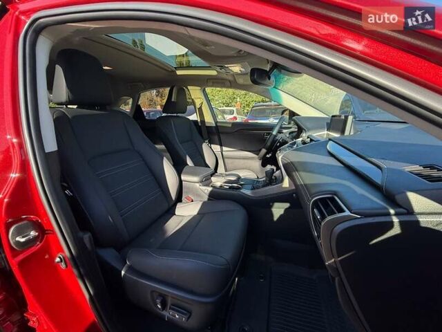 Красный Лексус НХ, объемом двигателя 2 л и пробегом 7 тыс. км за 35000 $, фото 41 на Automoto.ua