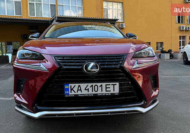Лексус НХ 2021 в Киеве на Automoto.ua Красный Лексус НХ, объемом двигателя 1.99 л и пробегом 7 тыс. км за 38500 $, фото 4 на Automoto.ua