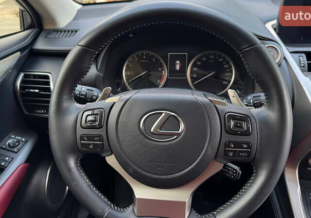 Лексус НХ 2021 в Киеве на Automoto.ua Красный Лексус НХ, объемом двигателя 1.99 л и пробегом 7 тыс. км за 38500 $, фото 16 на Automoto.ua