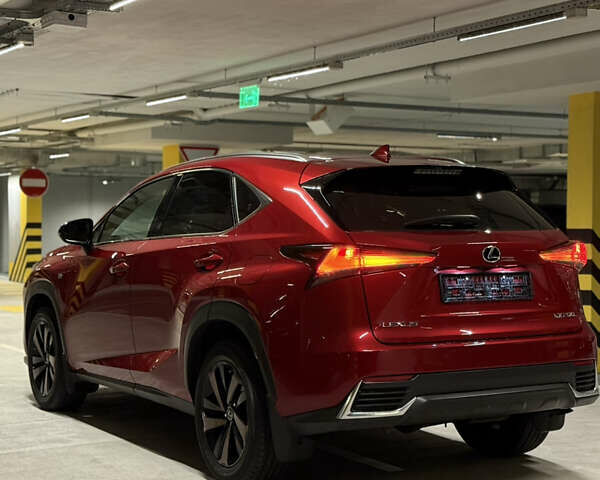 Красный Лексус НХ, объемом двигателя 1.99 л и пробегом 46 тыс. км за 35999 $, фото 4 на Automoto.ua