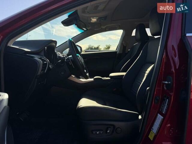 Красный Лексус НХ, объемом двигателя 2 л и пробегом 7 тыс. км за 35000 $, фото 53 на Automoto.ua