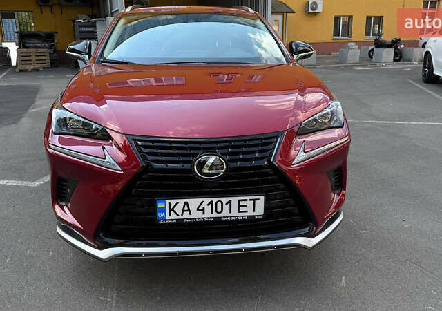 Лексус НХ 2021 в Киеве на Automoto.ua Красный Лексус НХ, объемом двигателя 1.99 л и пробегом 7 тыс. км за 38500 $, фото 1 на Automoto.ua