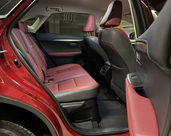 Красный Лексус НХ, объемом двигателя 1.99 л и пробегом 46 тыс. км за 35999 $, фото 7 на Automoto.ua