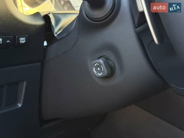 Красный Лексус НХ, объемом двигателя 2 л и пробегом 7 тыс. км за 35000 $, фото 21 на Automoto.ua