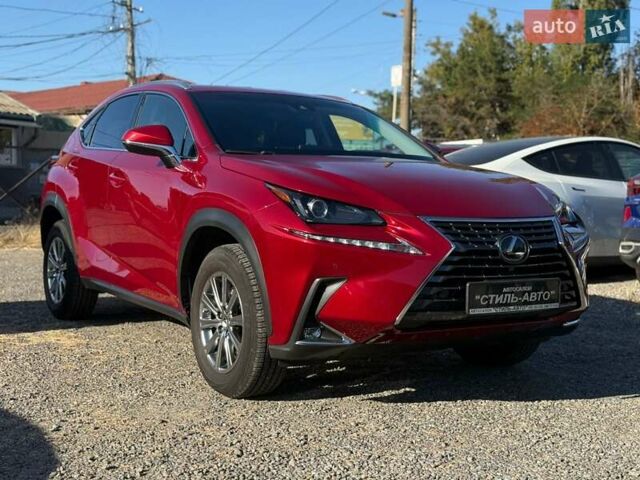 Червоний Лексус НХ, об'ємом двигуна 2 л та пробігом 7 тис. км за 35000 $, фото 5 на Automoto.ua