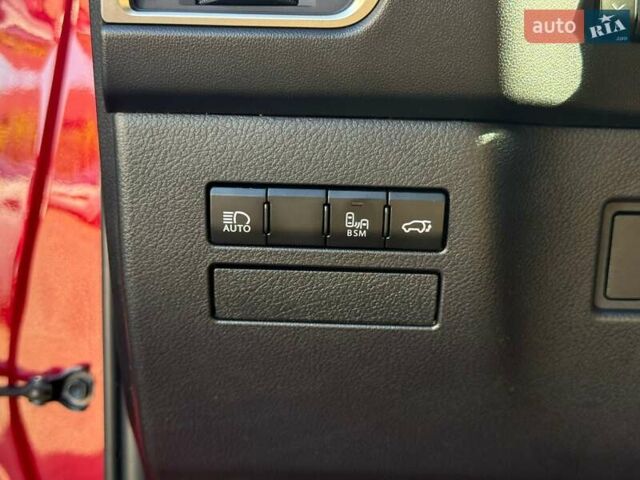 Красный Лексус НХ, объемом двигателя 2 л и пробегом 7 тыс. км за 35000 $, фото 45 на Automoto.ua