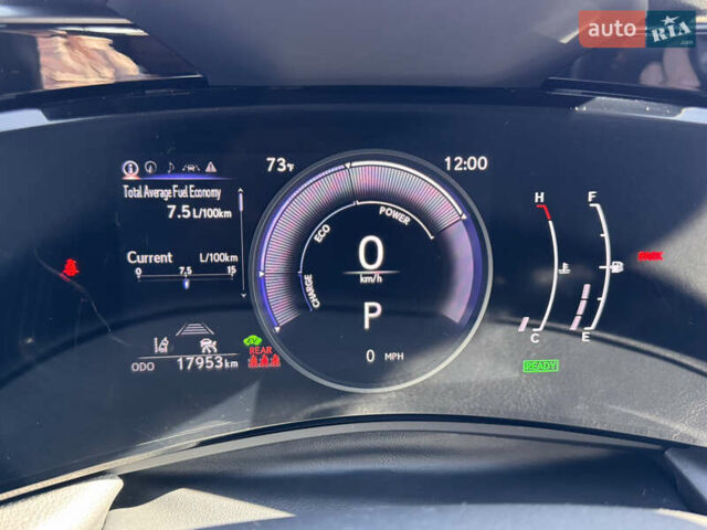 Красный Лексус НХ, объемом двигателя 2.49 л и пробегом 17 тыс. км за 47500 $, фото 9 на Automoto.ua