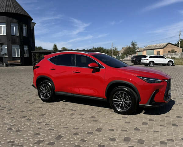 Красный Лексус НХ, объемом двигателя 2.49 л и пробегом 17 тыс. км за 47500 $, фото 4 на Automoto.ua