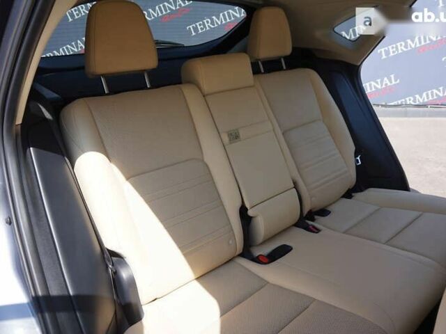 Лексус НХ, объемом двигателя 2 л и пробегом 104 тыс. км за 31000 $, фото 26 на Automoto.ua
